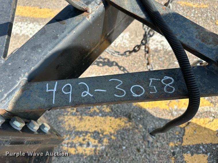 image for item DJ6192 2008 Cimline Magma 110  melter applicator