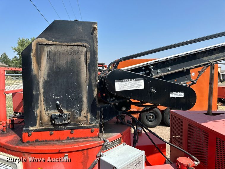 image for item DJ6193 2003 Crafco SS125  melter applicator