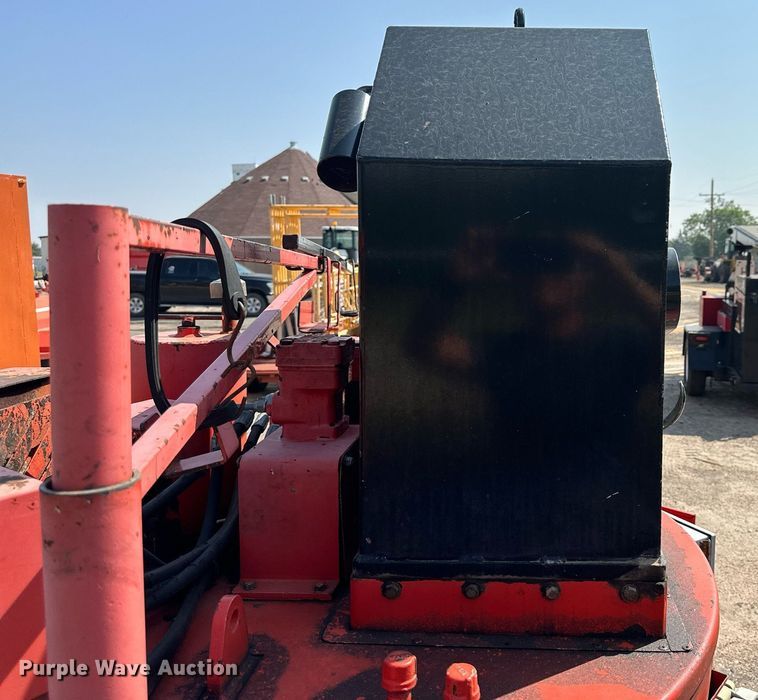 image for item DJ6193 2003 Crafco SS125  melter applicator