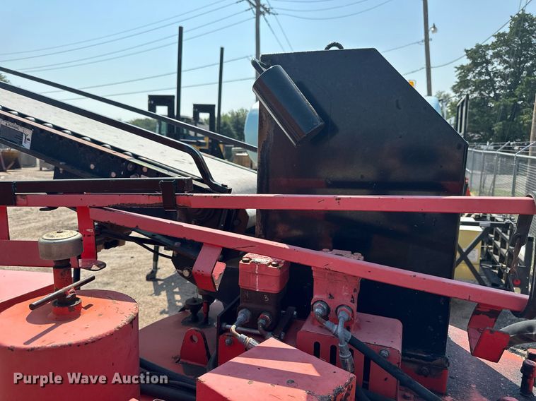 image for item DJ6193 2003 Crafco SS125  melter applicator