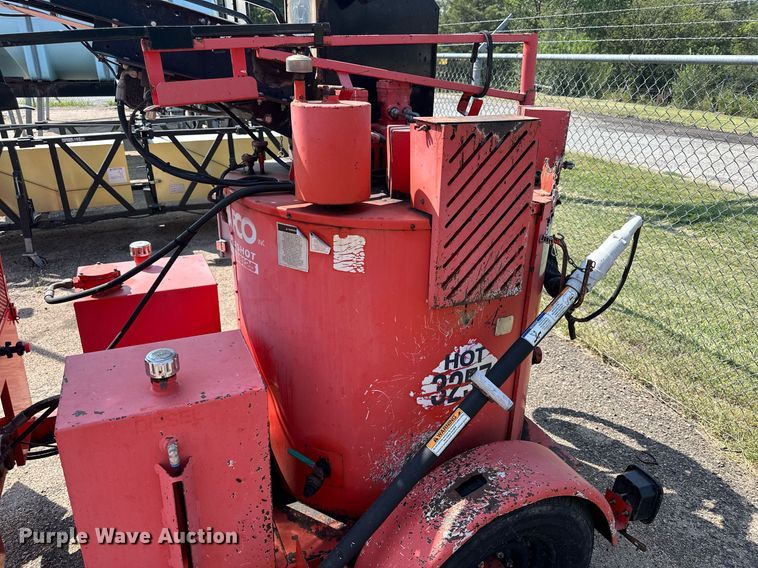 image for item DJ6193 2003 Crafco SS125  melter applicator