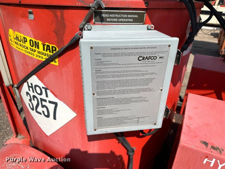 image for item DJ6193 2003 Crafco SS125  melter applicator