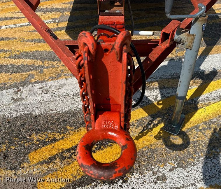 image for item DJ6194 1982 Supreme  utility trailer with scaffolding