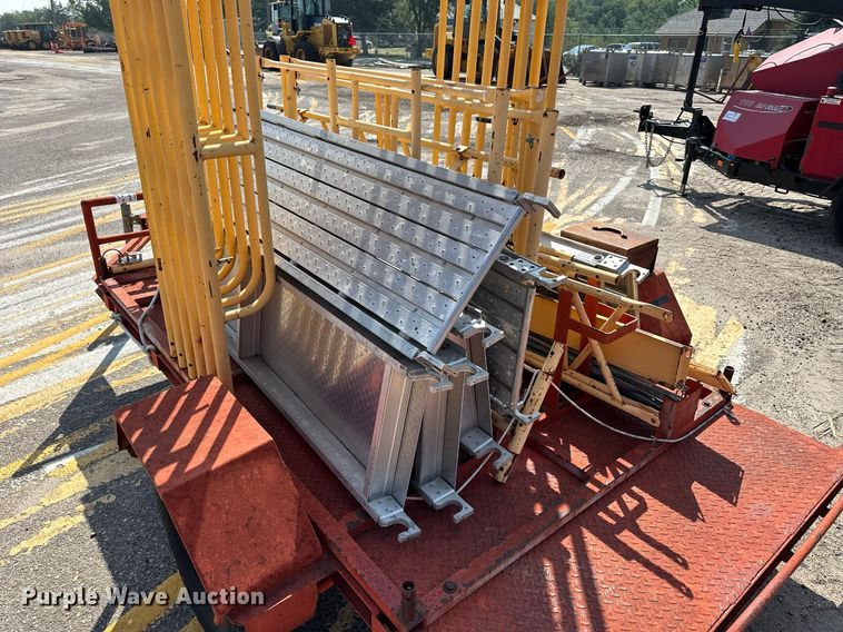 image for item DJ6194 1982 Supreme  utility trailer with scaffolding
