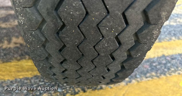 image for item DJ6194 1982 Supreme  utility trailer with scaffolding