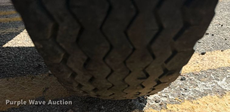 image for item DJ6194 1982 Supreme  utility trailer with scaffolding