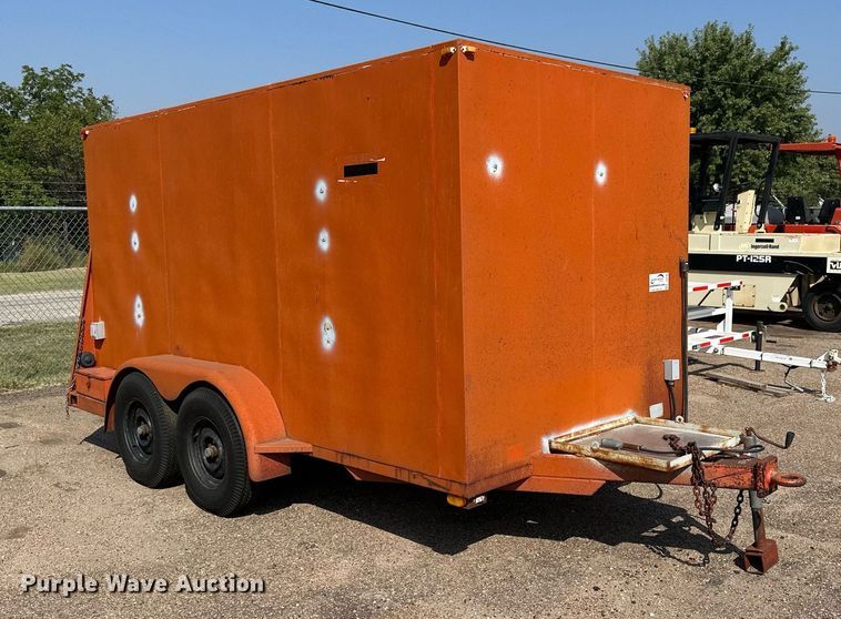 image for item DJ6195 1979 Gades 25412  enclosed cargo trailer