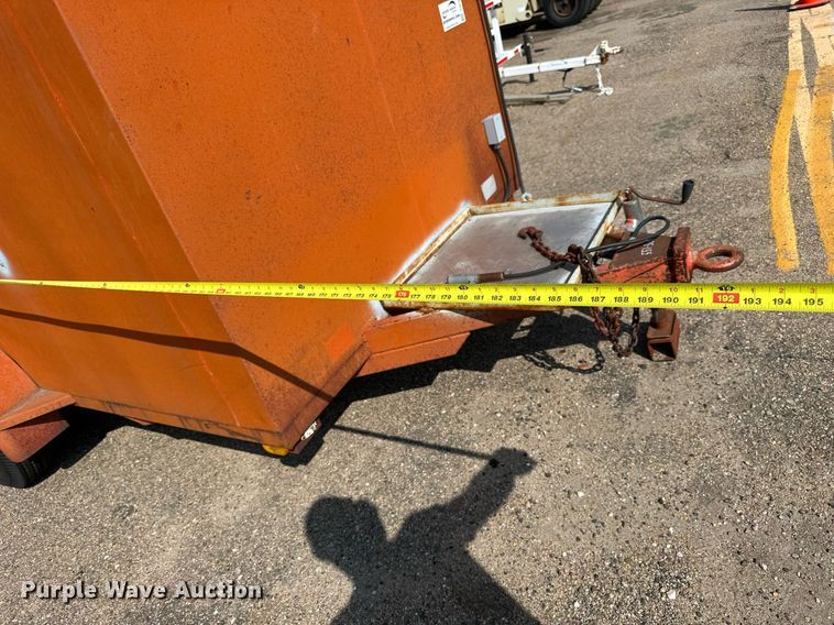 image for item DJ6195 1979 Gades 25412  enclosed cargo trailer