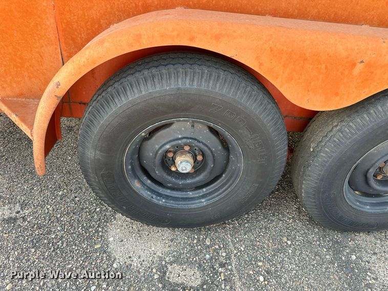 image for item DJ6195 1979 Gades 25412  enclosed cargo trailer