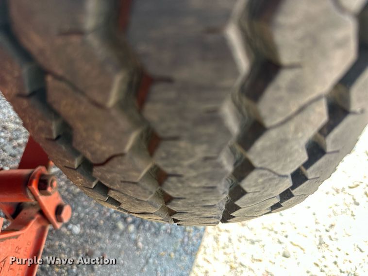 image for item DJ6195 1979 Gades 25412  enclosed cargo trailer