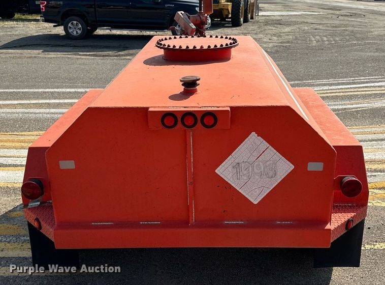 image for item DJ6196 1999 Palmer PLB-600X  fuel tank trailer