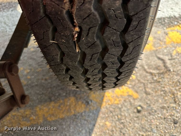 image for item DJ6196 1999 Palmer PLB-600X  fuel tank trailer