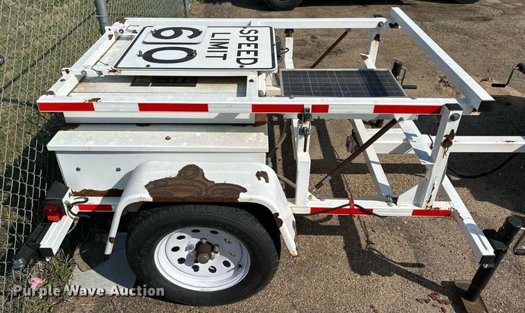 image for item DJ6197 (2) 2007 K&K Systems 2000R25 radar speed trailers