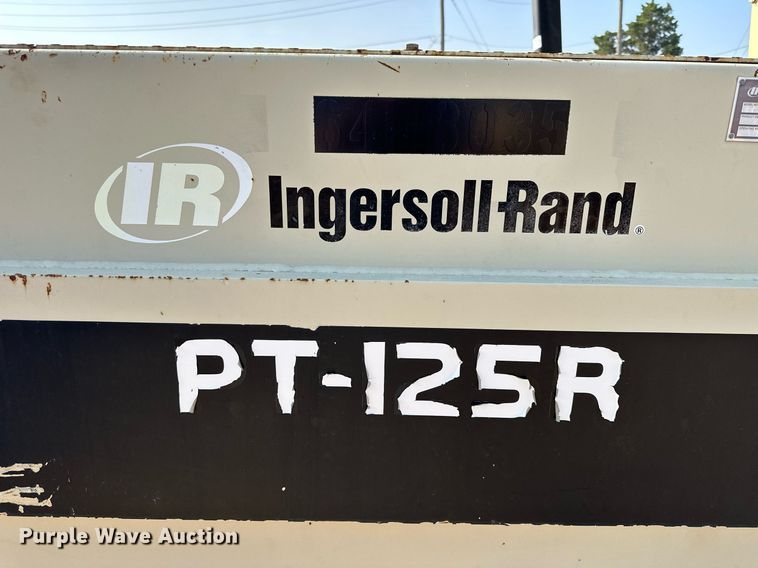 image for item DJ6198 2005 Ingersoll Rand PT-125R  pneumatic roller