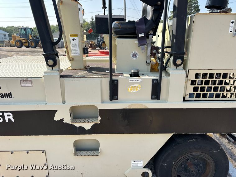 image for item DJ6198 2005 Ingersoll Rand PT-125R  pneumatic roller