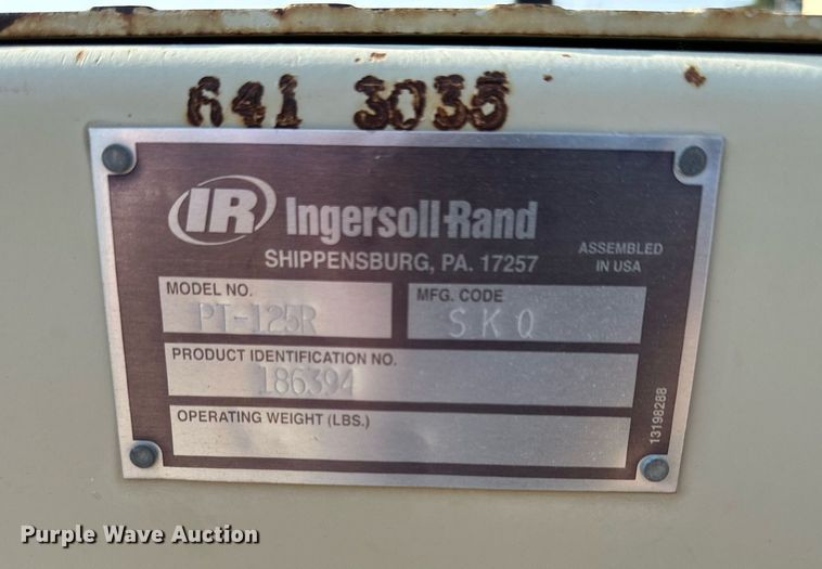 image for item DJ6198 2005 Ingersoll Rand PT-125R  pneumatic roller