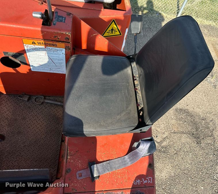 image for item DJ6199 1997 Bomag BW11RH  pneumatic roller