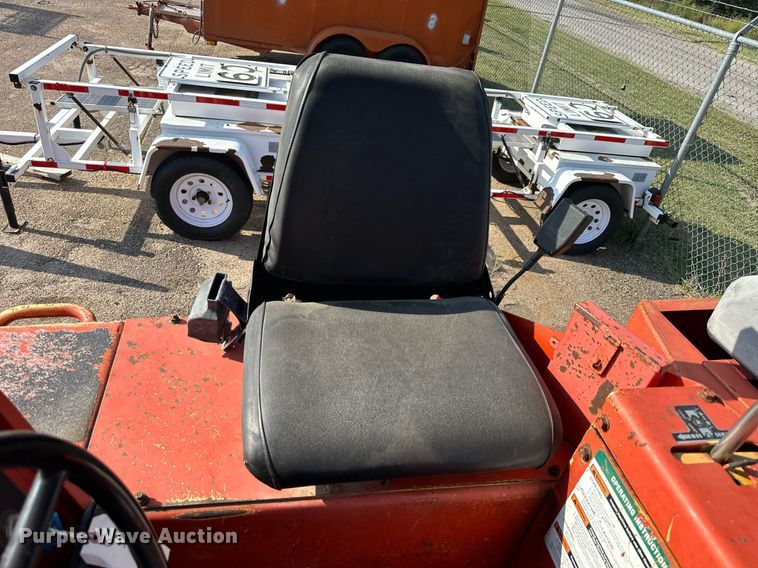 image for item DJ6199 1997 Bomag BW11RH  pneumatic roller