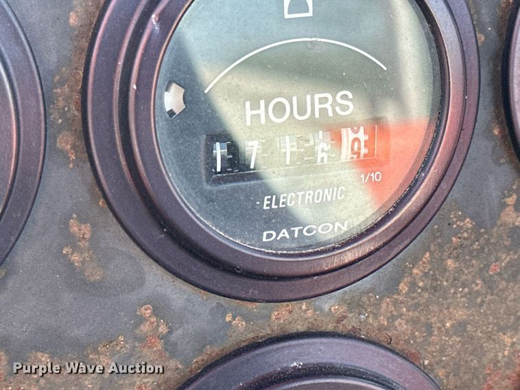 image for item DJ6199 1997 Bomag BW11RH  pneumatic roller