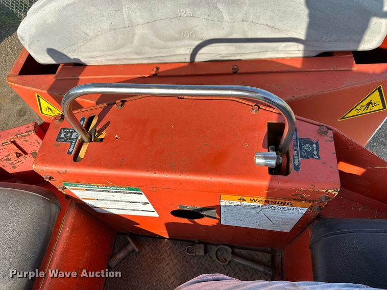 image for item DJ6199 1997 Bomag BW11RH  pneumatic roller