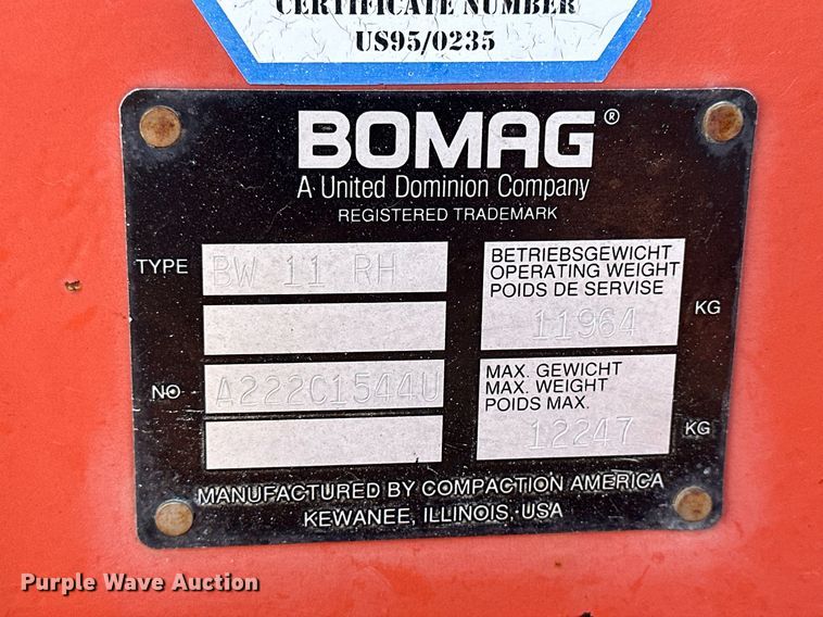 image for item DJ6199 1997 Bomag BW11RH  pneumatic roller