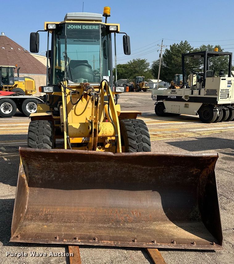 image for item DJ6200 2003 John Deere 304H  wheel loader