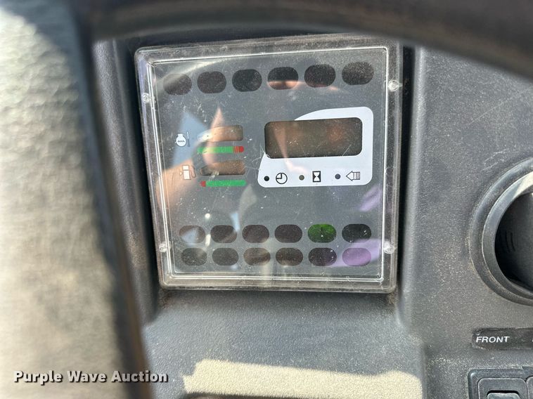 image for item DJ6200 2003 John Deere 304H  wheel loader