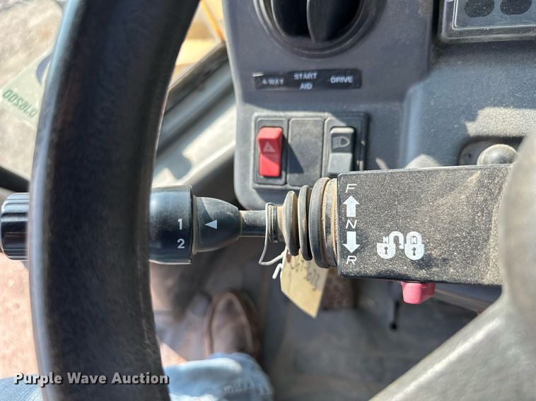 image for item DJ6200 2003 John Deere 304H  wheel loader