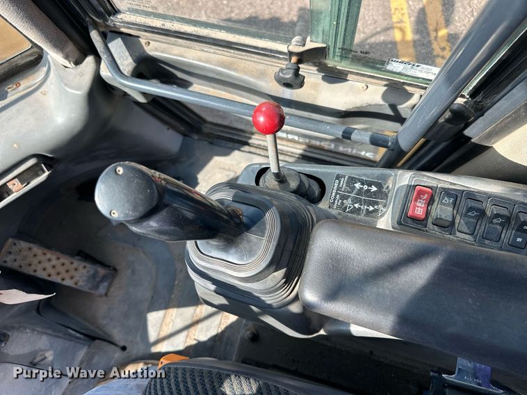 image for item DJ6200 2003 John Deere 304H  wheel loader