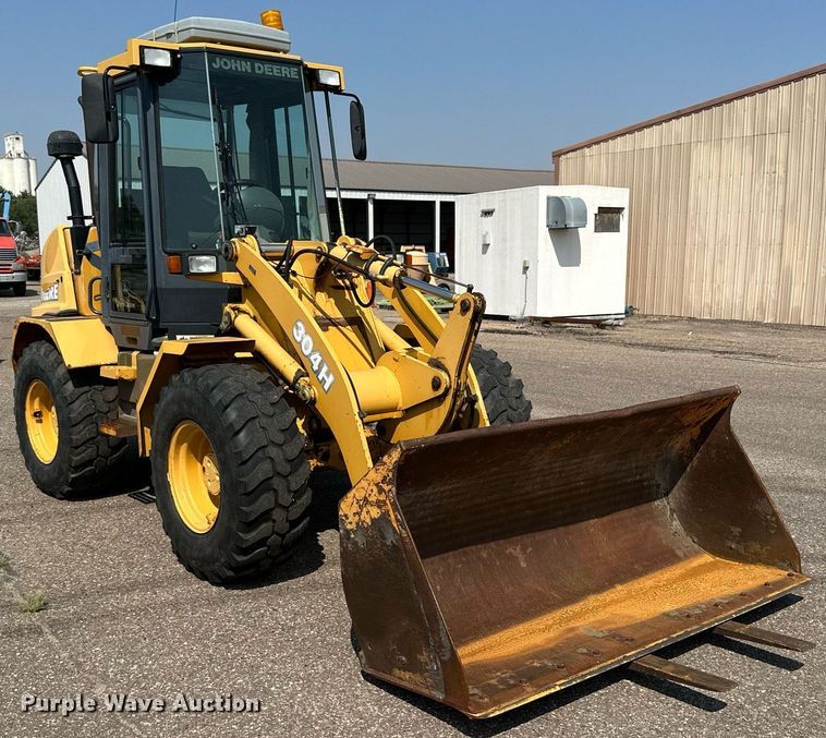 image for item DJ6202 2003 John Deere 304H  wheel loader