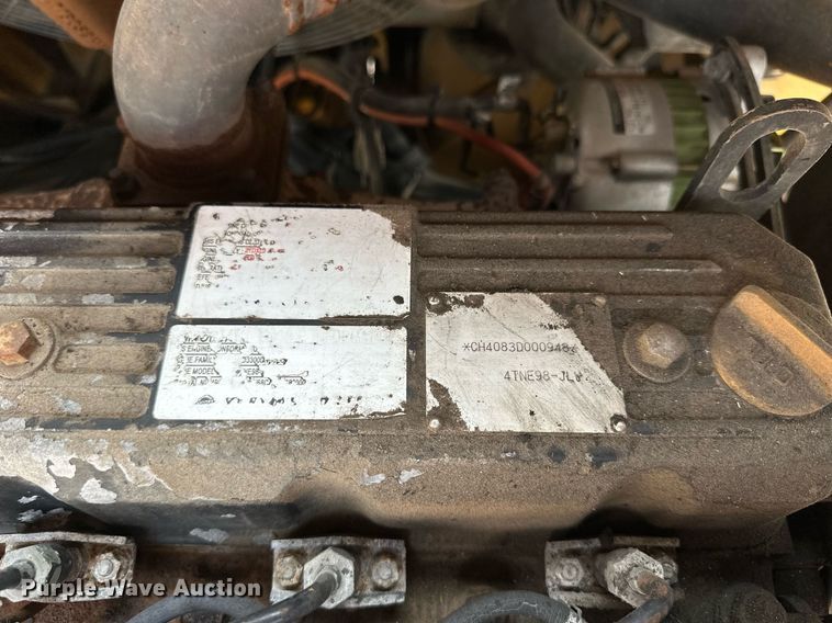 image for item DJ6202 2003 John Deere 304H  wheel loader