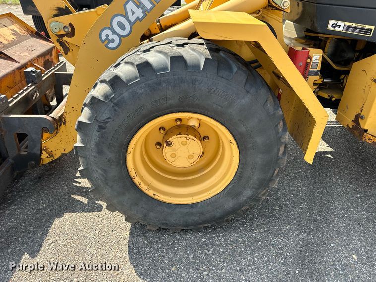 image for item DJ6202 2003 John Deere 304H  wheel loader