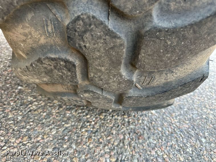 image for item DJ6202 2003 John Deere 304H  wheel loader