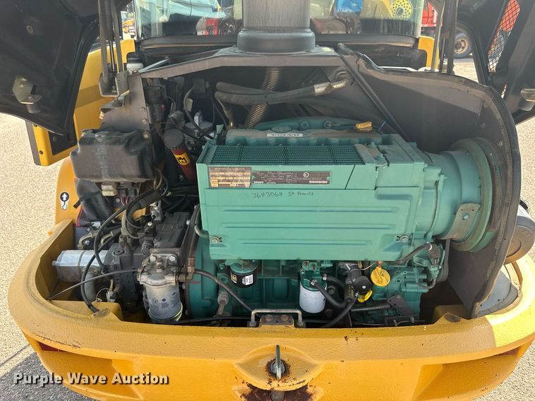 image for item DJ6203 2004 Volvo L30B  wheel loader