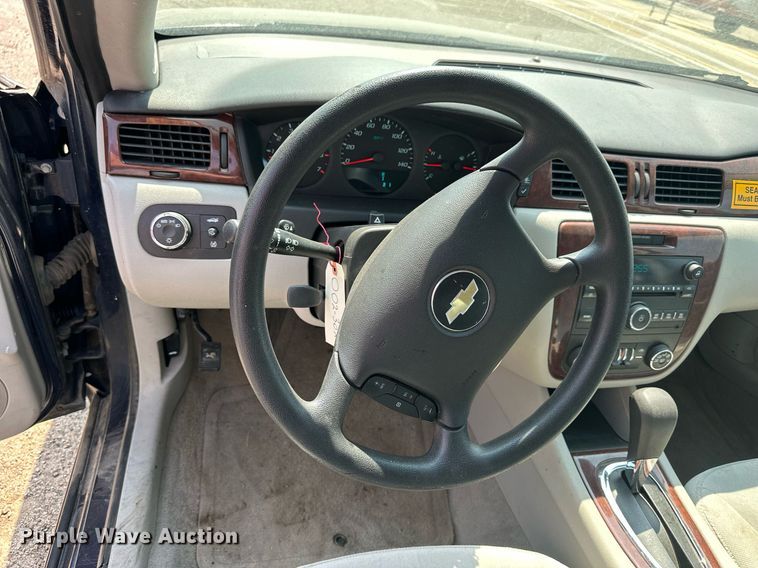 image for item DJ6204 2009 Chevrolet Impala LS