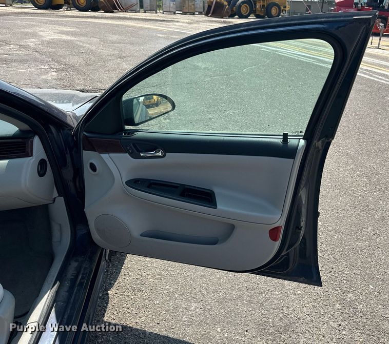 image for item DJ6204 2009 Chevrolet Impala LS