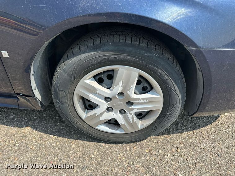 image for item DJ6204 2009 Chevrolet Impala LS