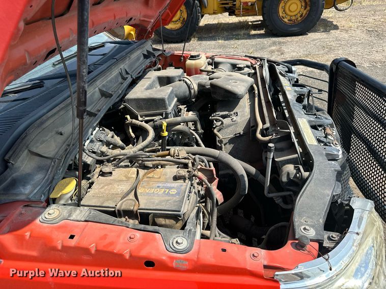 image for item DJ6205 2011 Ford F250 Super Duty  utility bed pickup truck