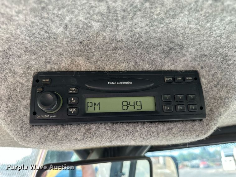 image for item DJ6206 2005 John Deere 444J  wheel loader