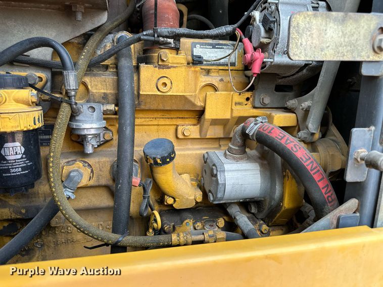 image for item DJ6206 2005 John Deere 444J  wheel loader