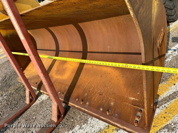 image for item DJ6207 2005 John Deere 444J  wheel loader