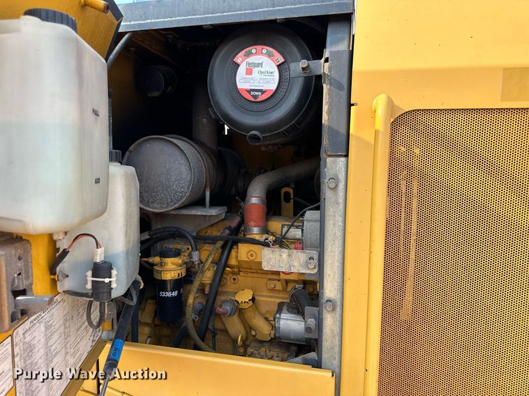 image for item DJ6207 2005 John Deere 444J  wheel loader