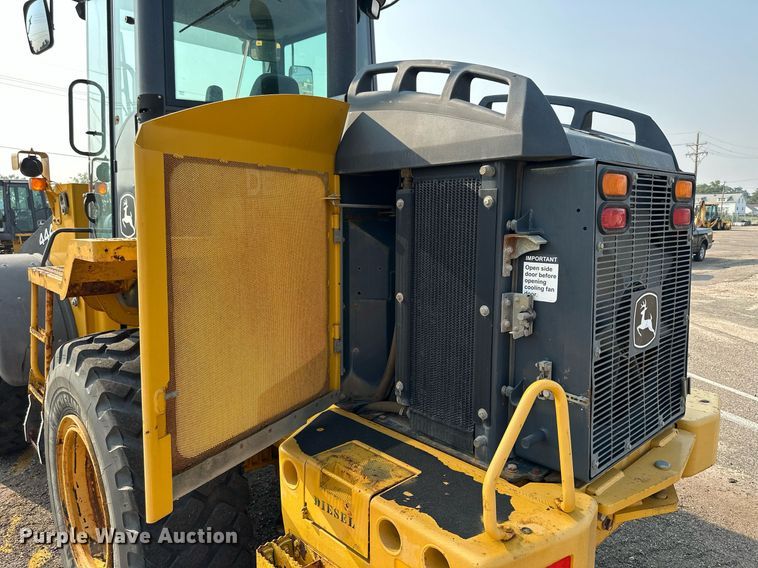 image for item DJ6207 2005 John Deere 444J  wheel loader