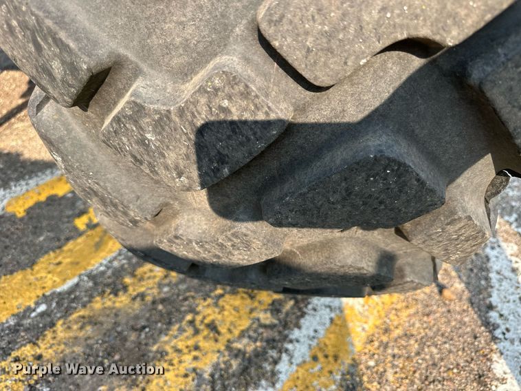 image for item DJ6207 2005 John Deere 444J  wheel loader