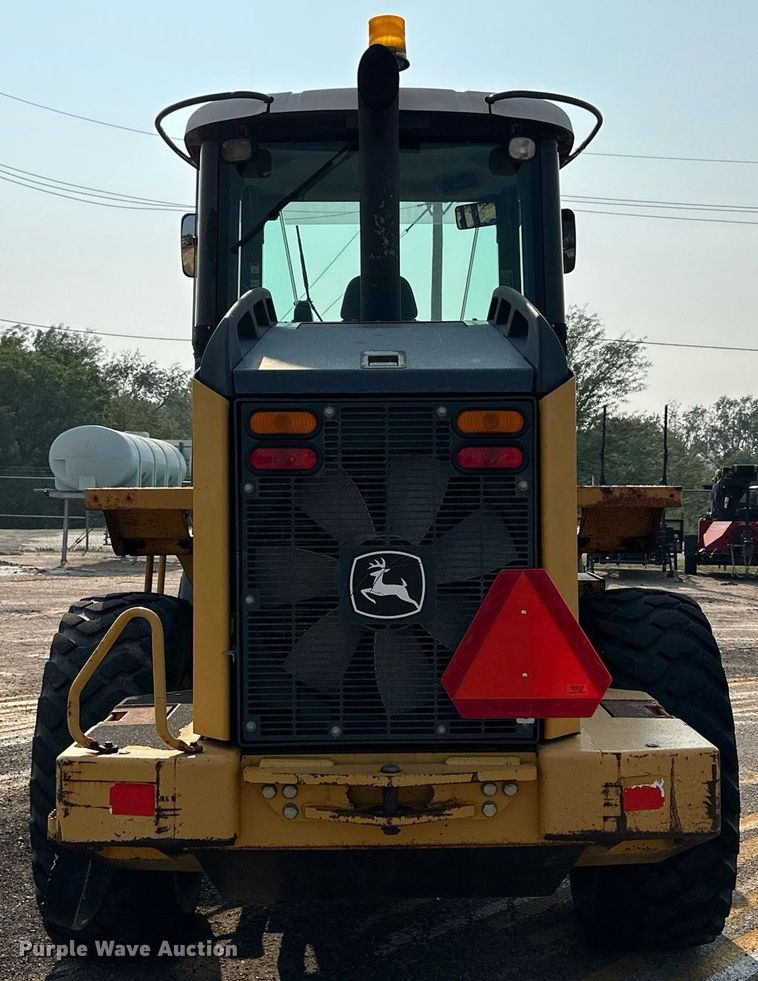 image for item DJ6208 2005 John Deere 444J  wheel loader