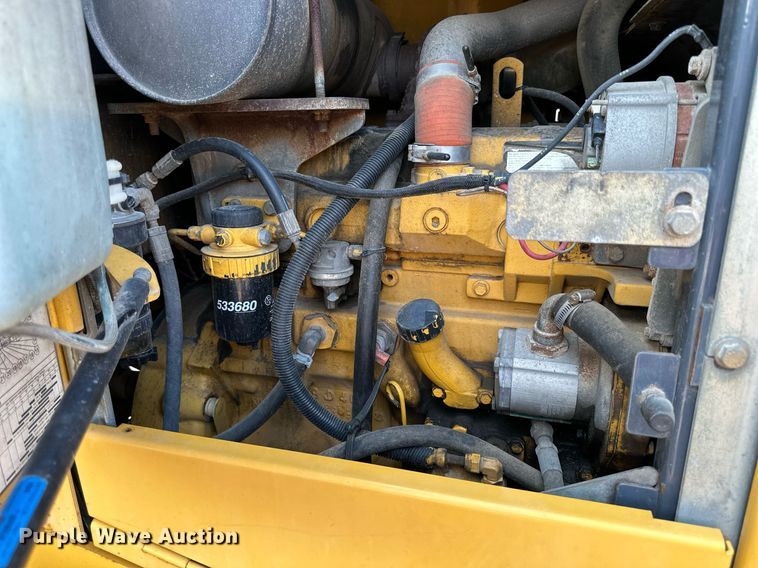 image for item DJ6208 2005 John Deere 444J  wheel loader