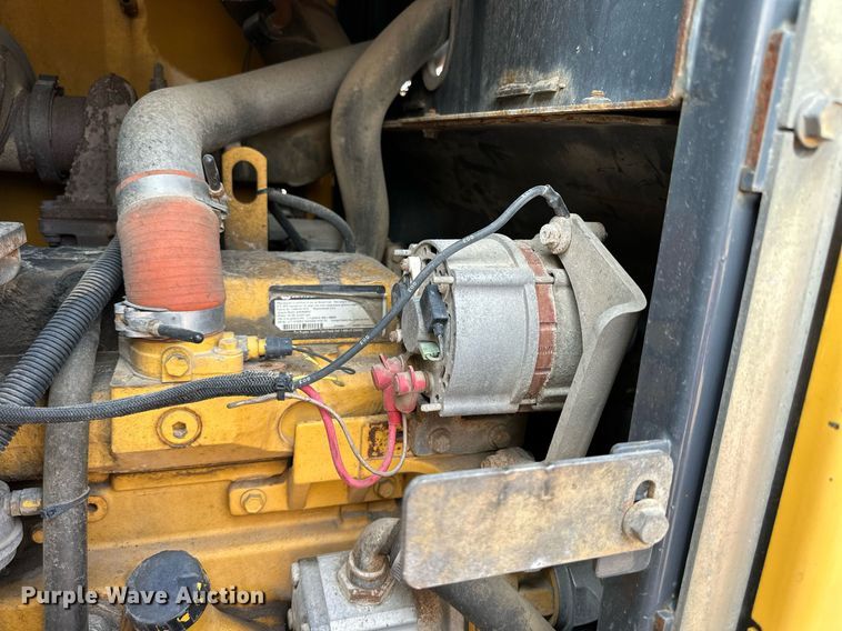 image for item DJ6208 2005 John Deere 444J  wheel loader