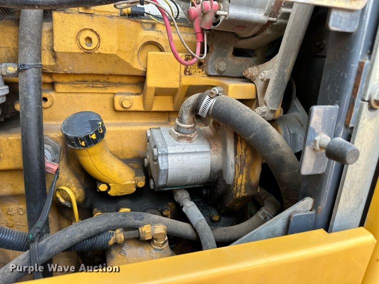 image for item DJ6208 2005 John Deere 444J  wheel loader