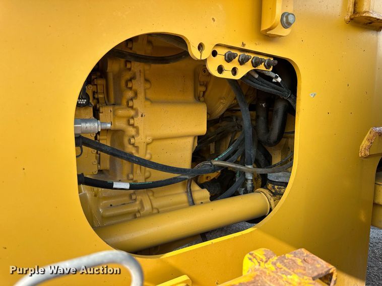 image for item DJ6209 2006 John Deere 444J  wheel loader