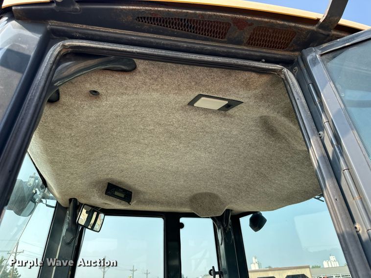 image for item DJ6209 2006 John Deere 444J  wheel loader